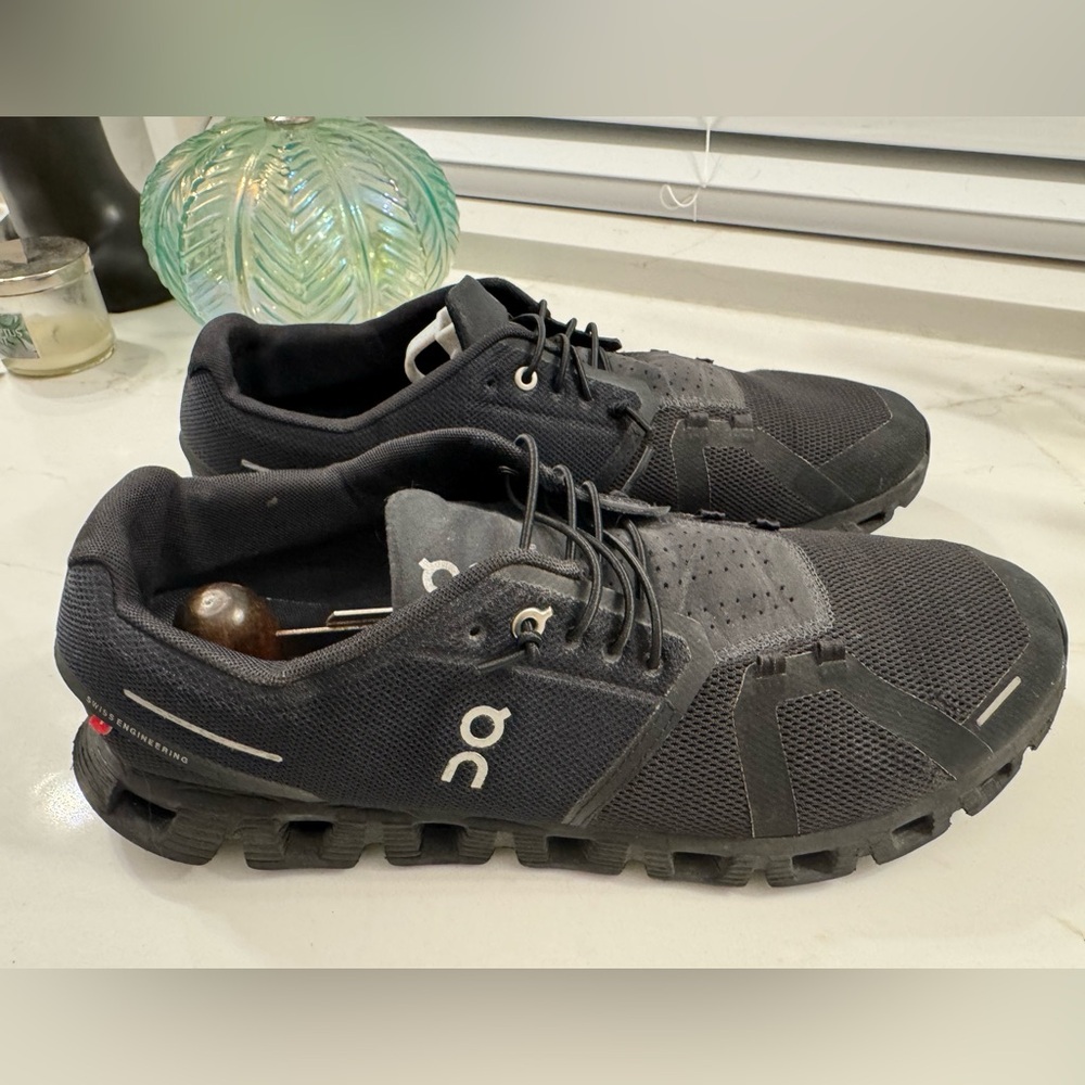 On Running Men's Black Sneakers